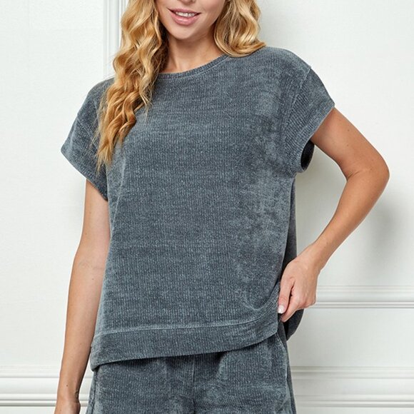 Chenille Short Sleeve Top - NWT Size M - Picture 2 of 2